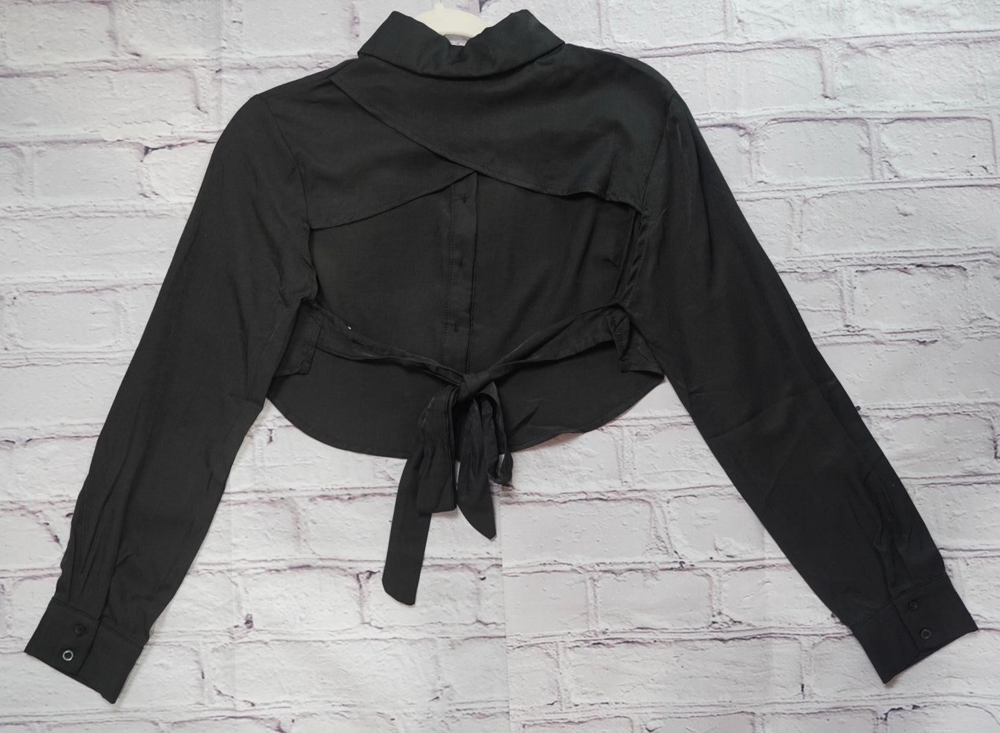 Cruise with me Backless Button-Front Top